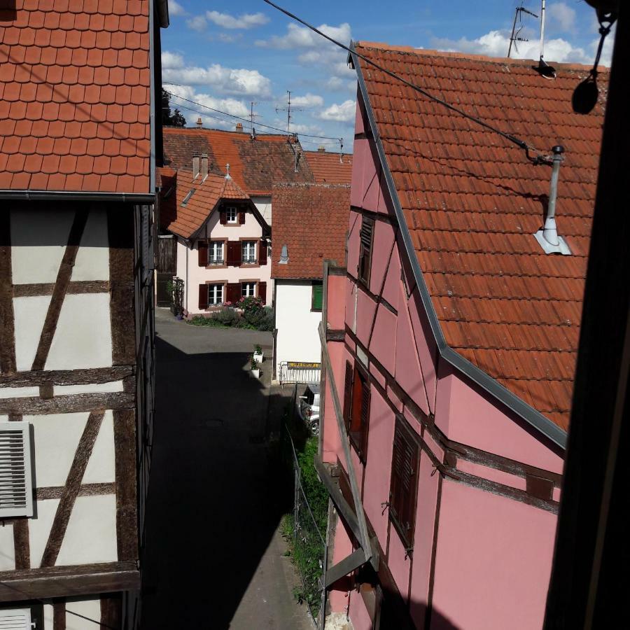 Comme Une Tour Dans Le Centre Historique Bouxwiller  Esterno foto